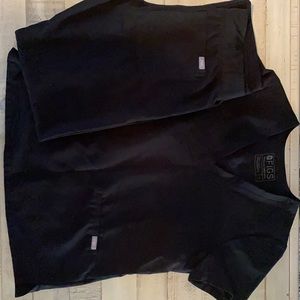 Small Black Figs Scrub Set